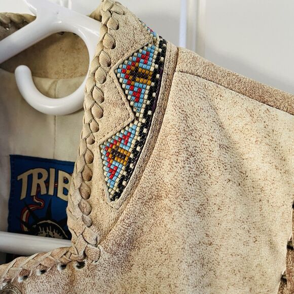 Vintage Tribe America Leathers Western Fringe Warrior Jacket Beaded Bone 6 USA - Picture 8 of 16